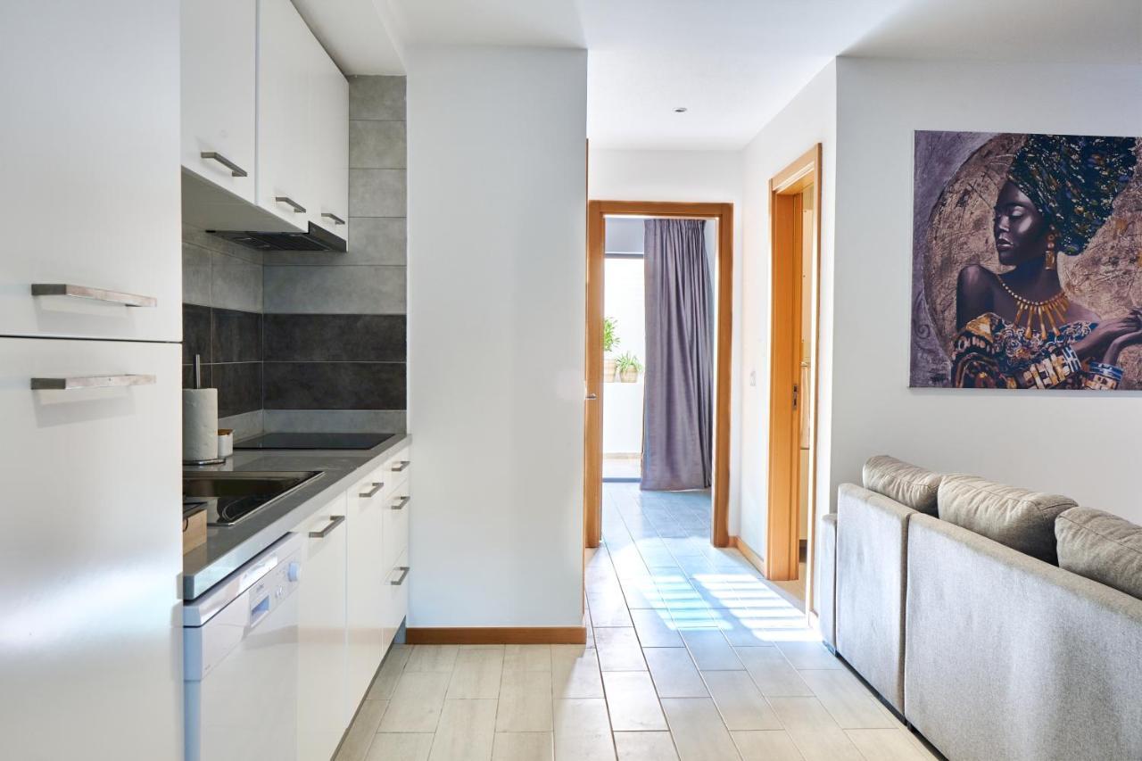 Lc Apartments - Sunshine Santa Maria Bagian luar foto